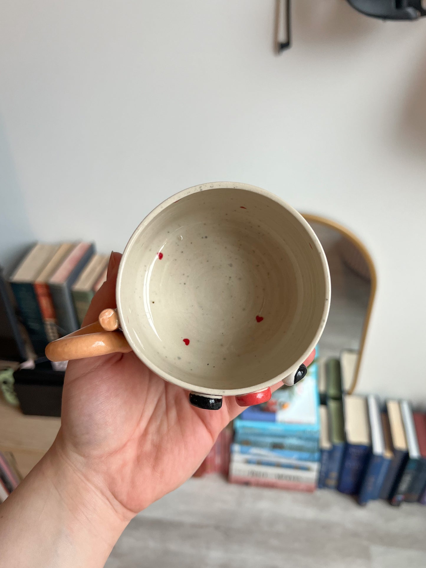 Heart loop mug