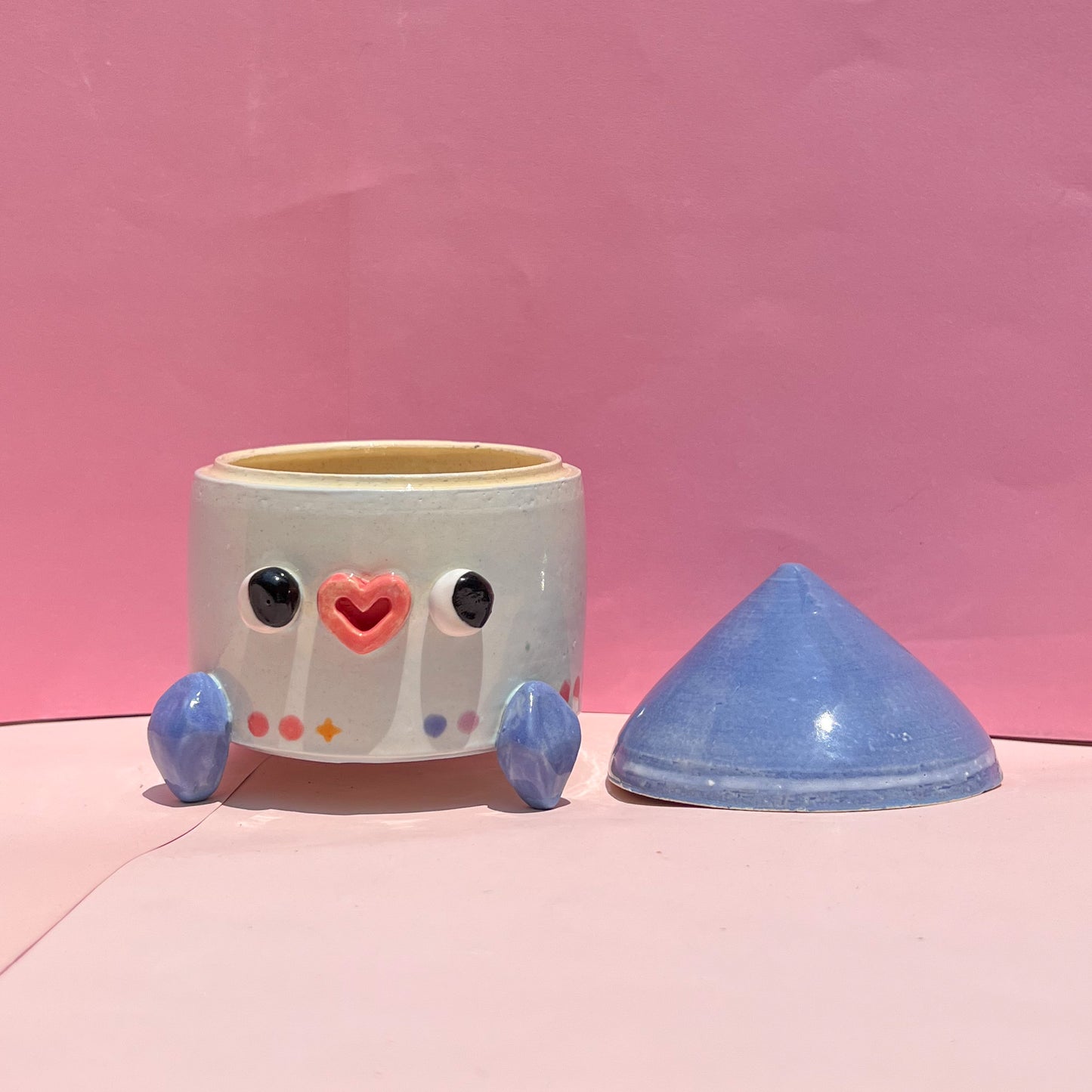Mini rocket jar