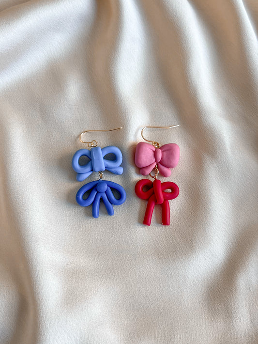 Mini bow earrings
