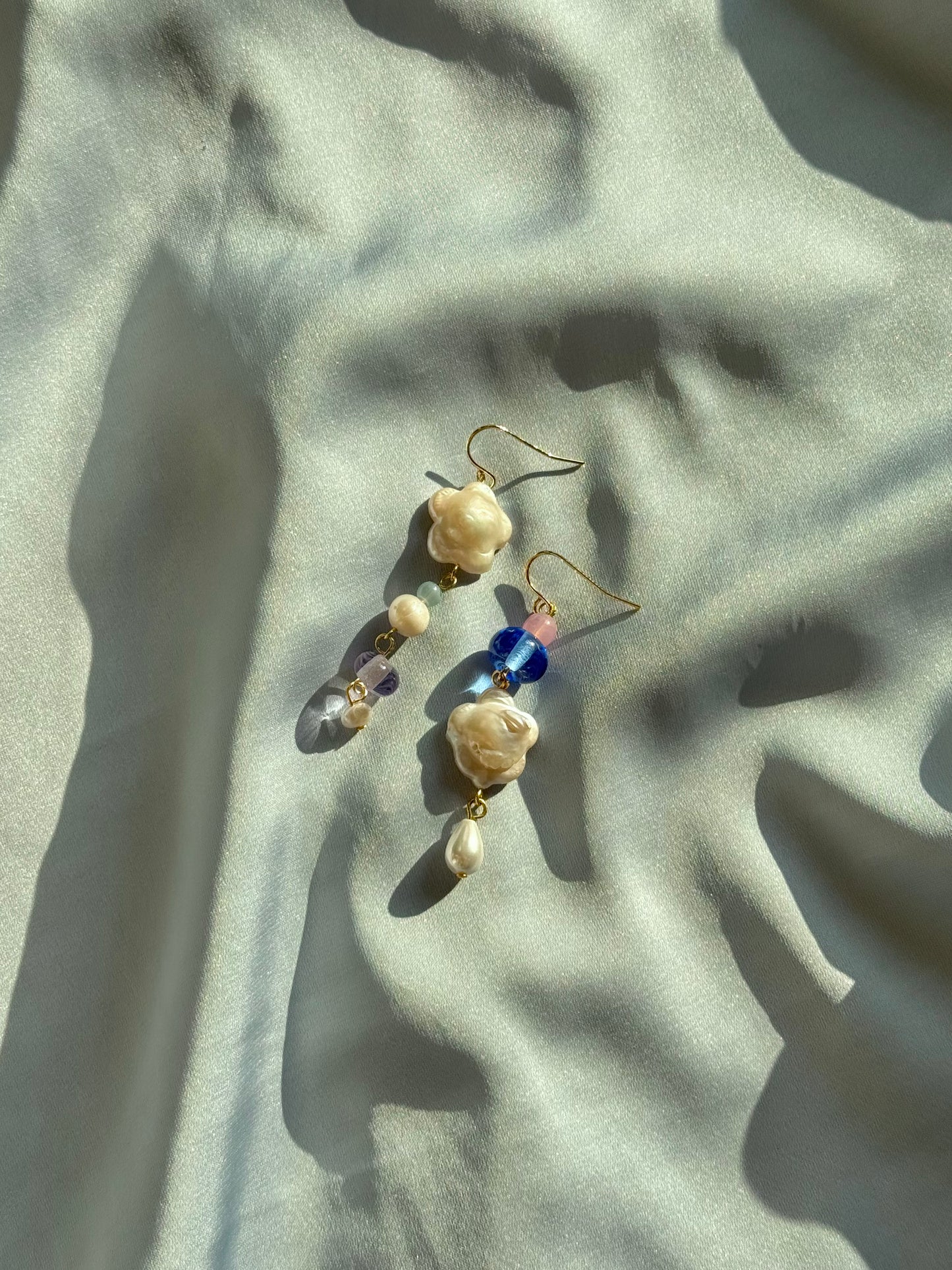 Flowering pearl earrings