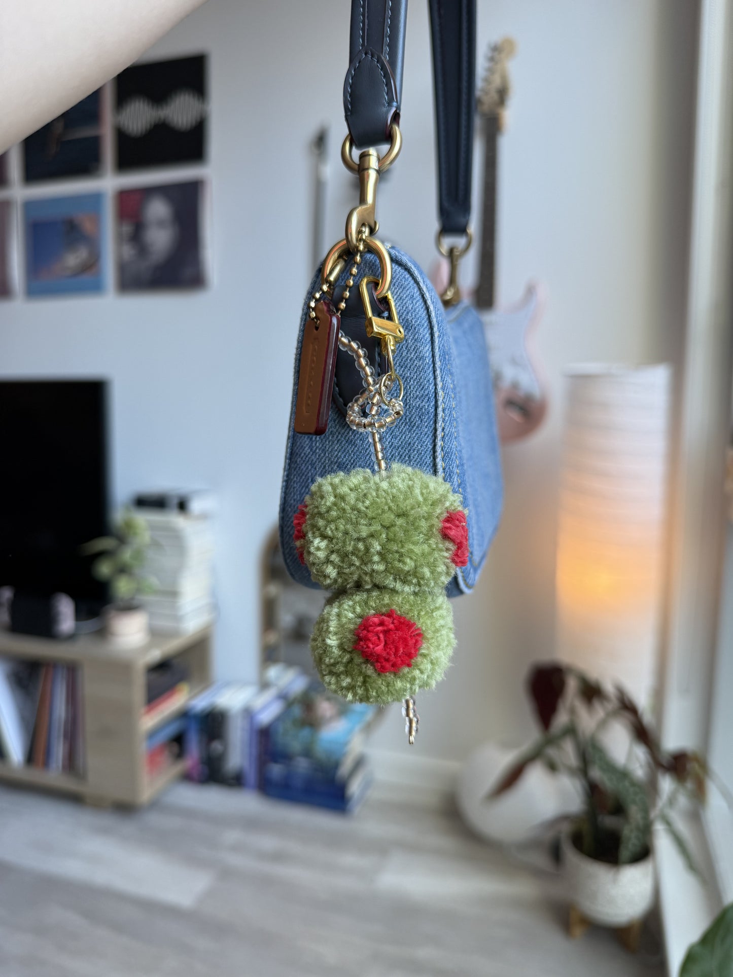 Olive you keychain