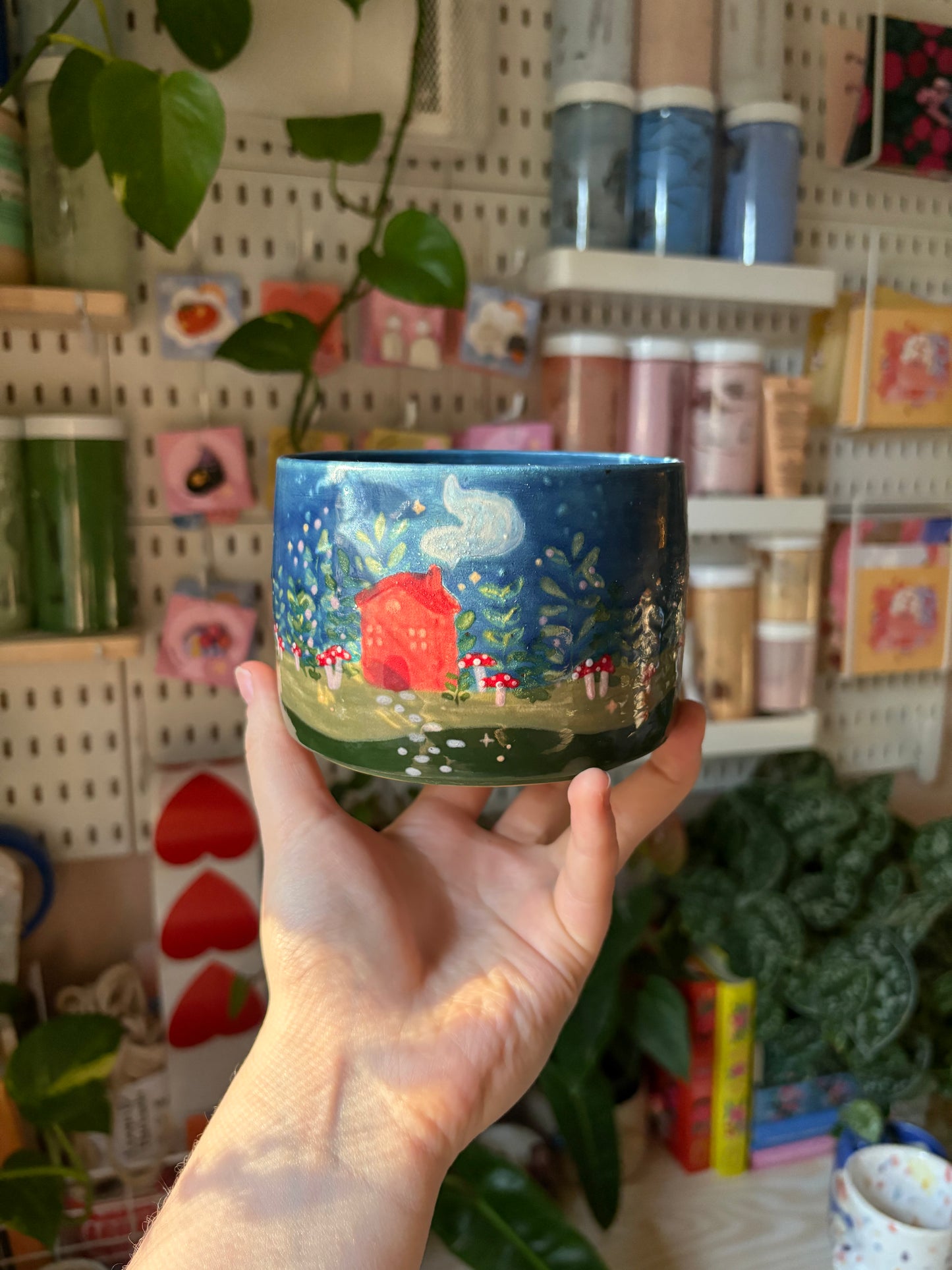 Woodlands Landscape Planter