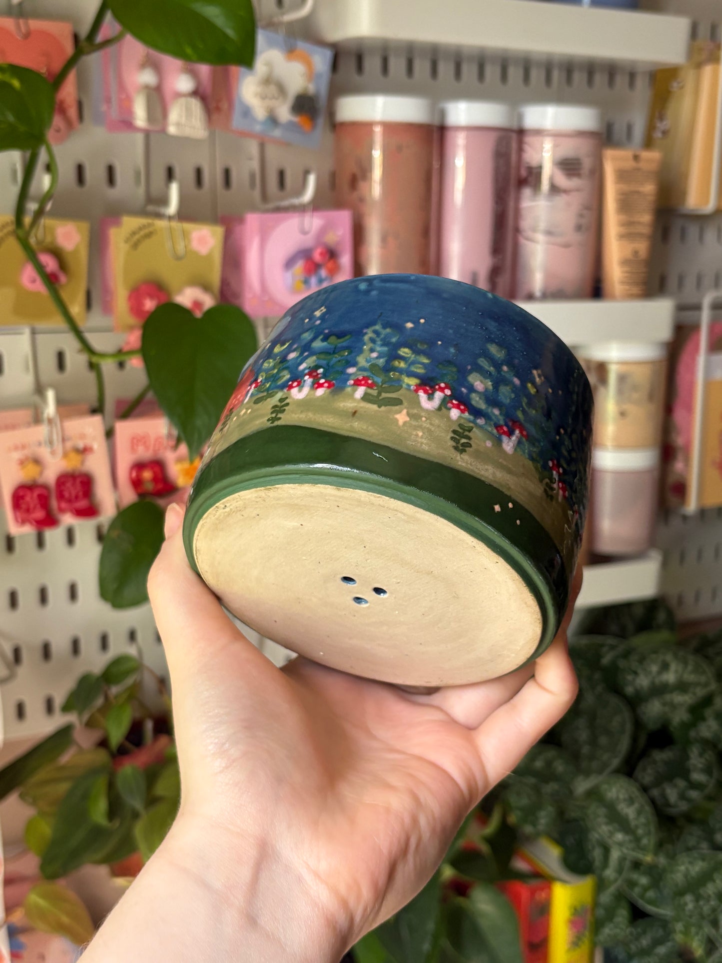Woodlands Landscape Planter