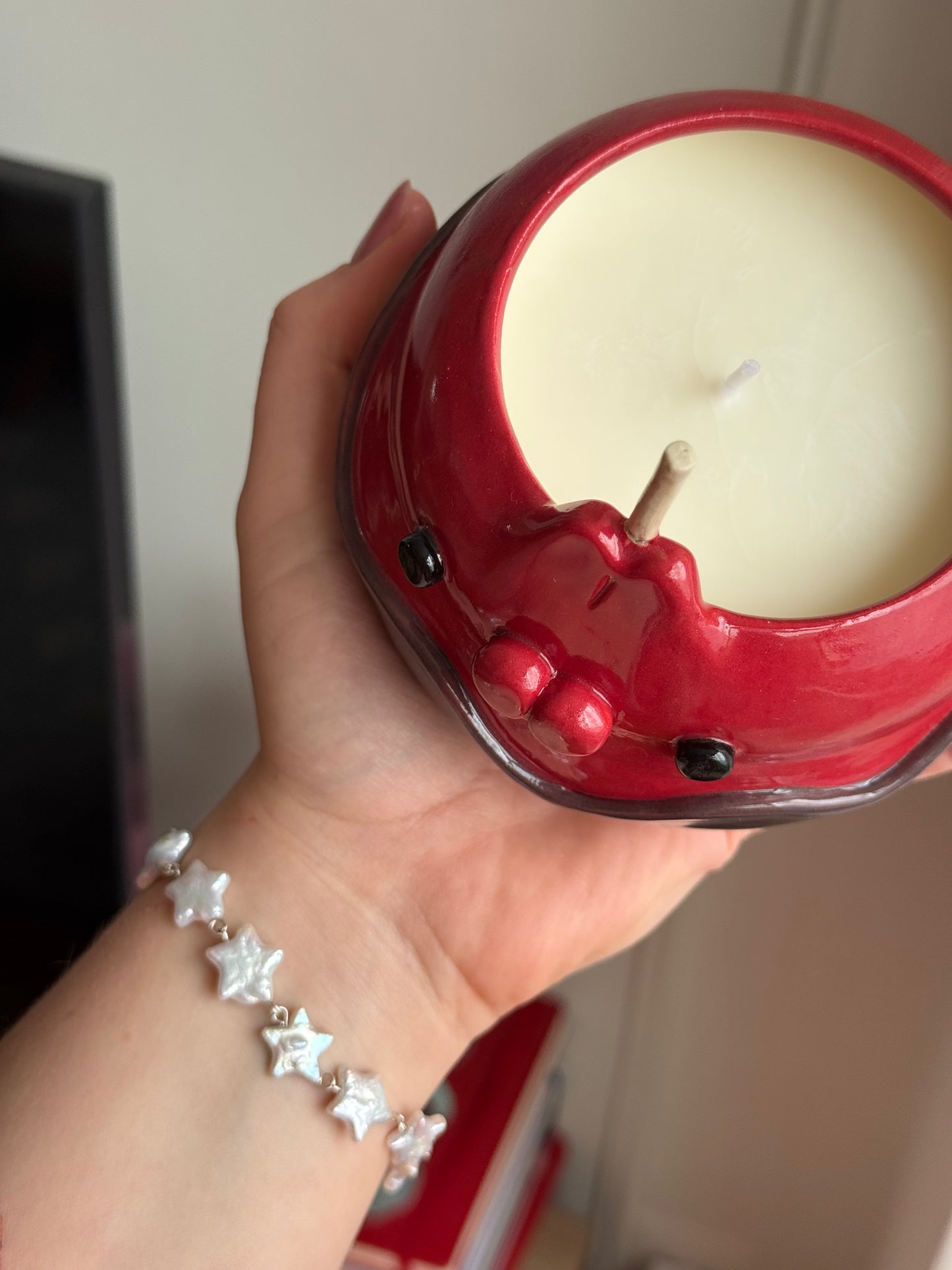 Minnie the Candy Apple Candle
