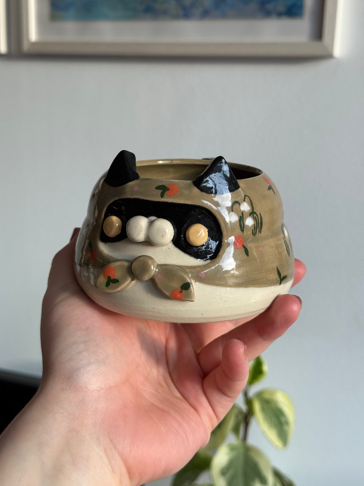 Boots the Mug