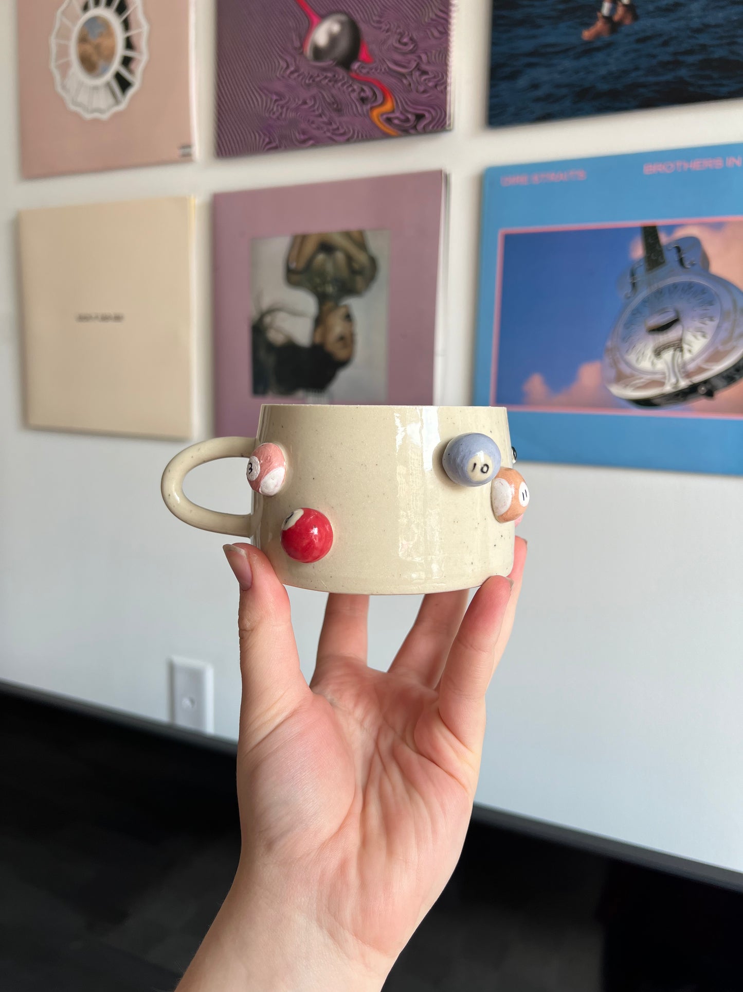 Pool ball mug