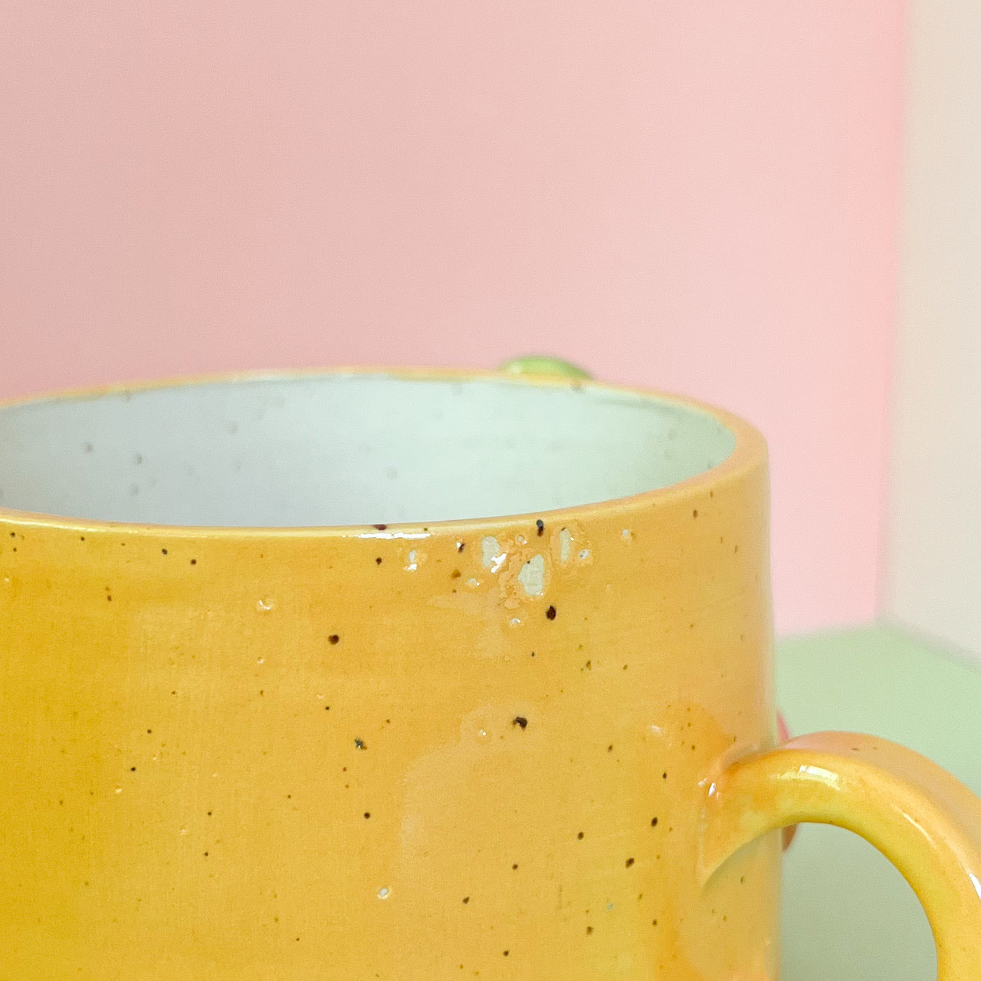 Lemon mug