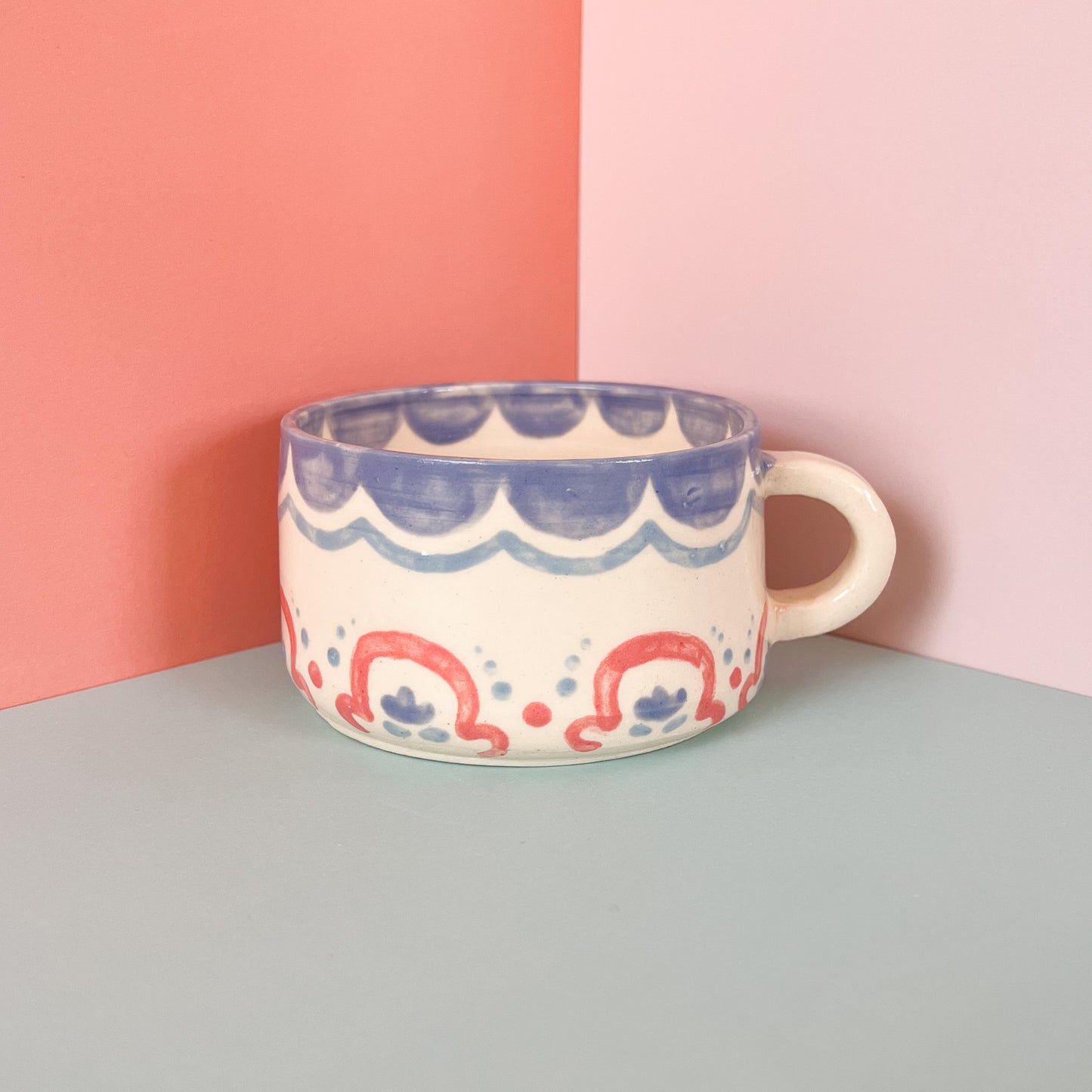 Detailed love mug