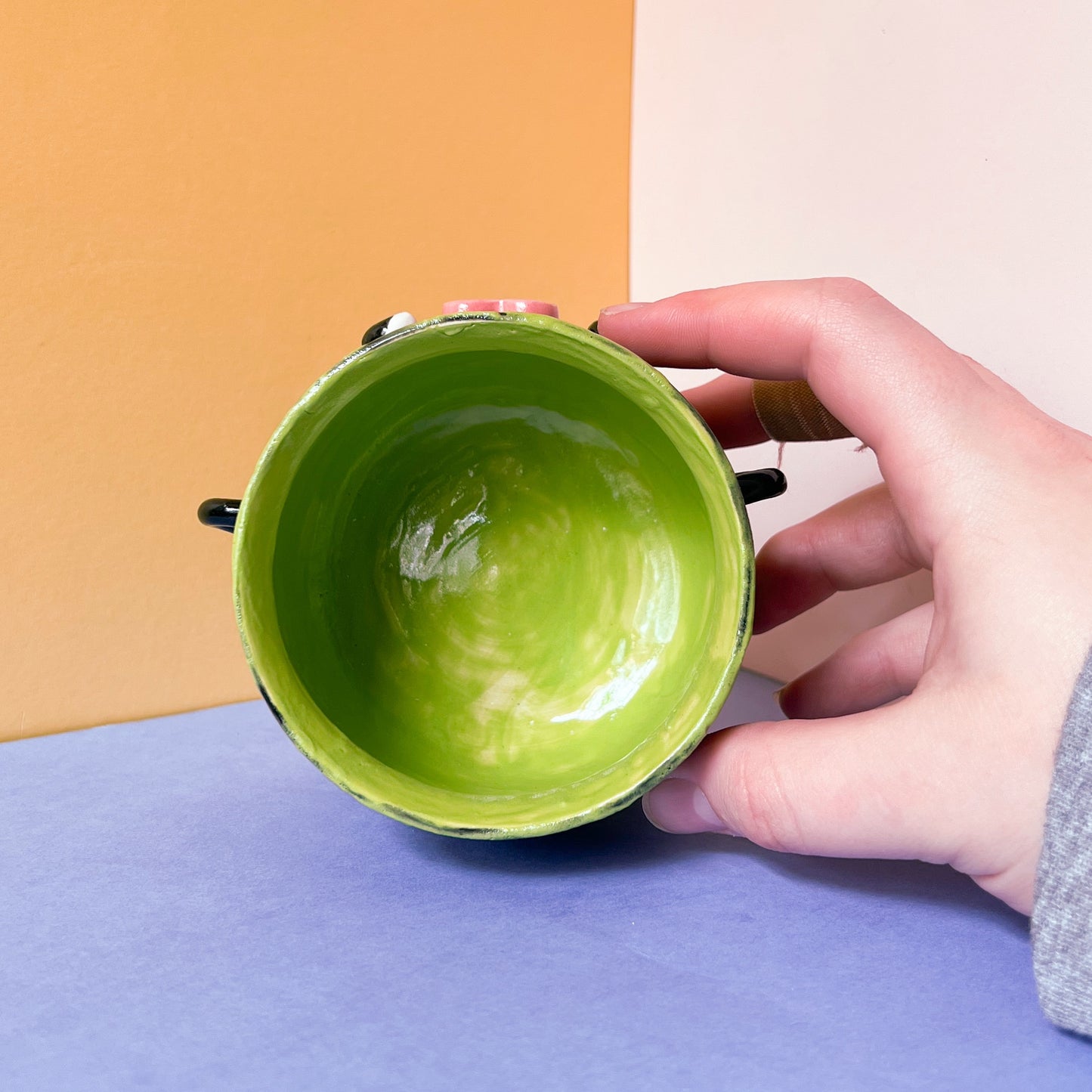 Green cauldron planter