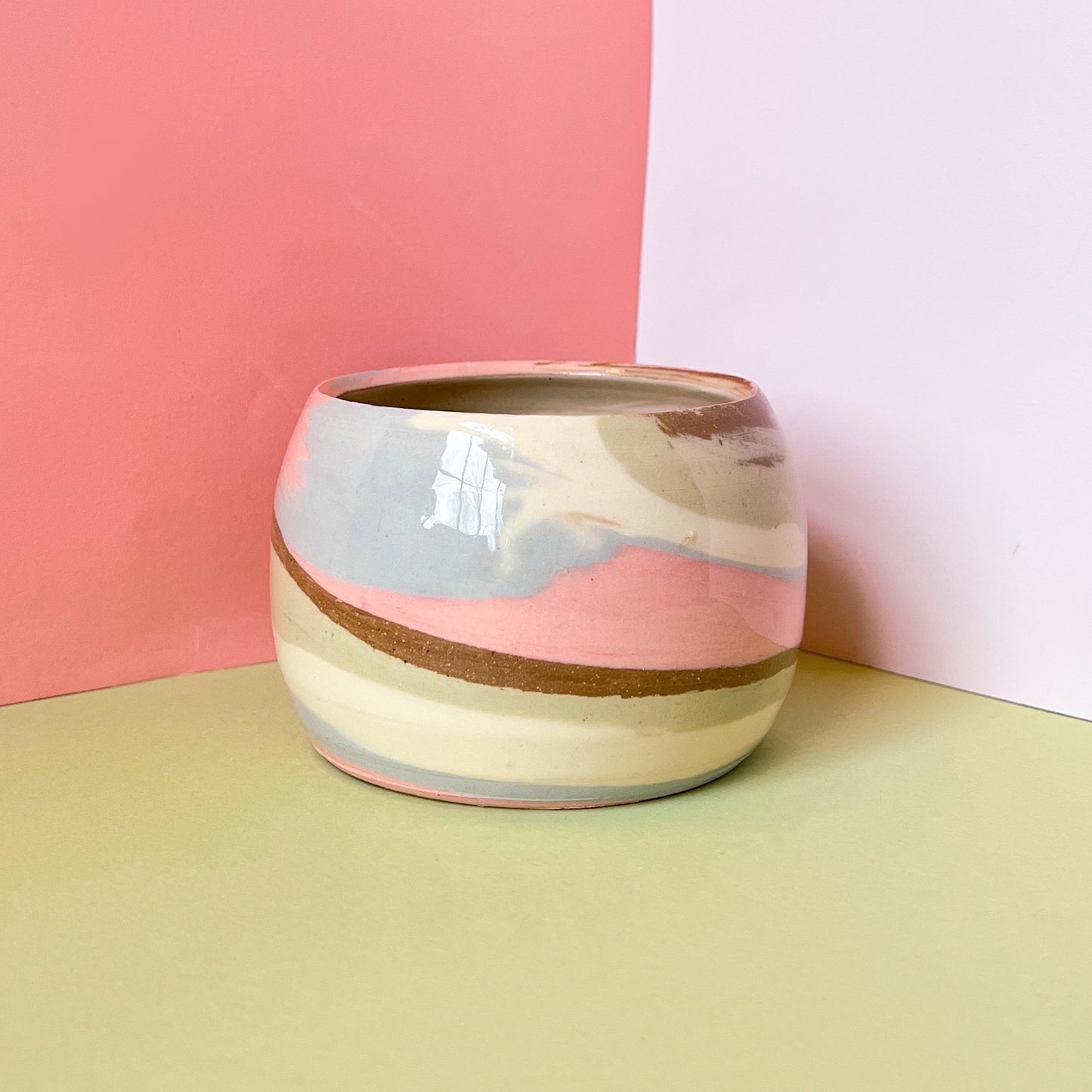Earth tone swirl planters