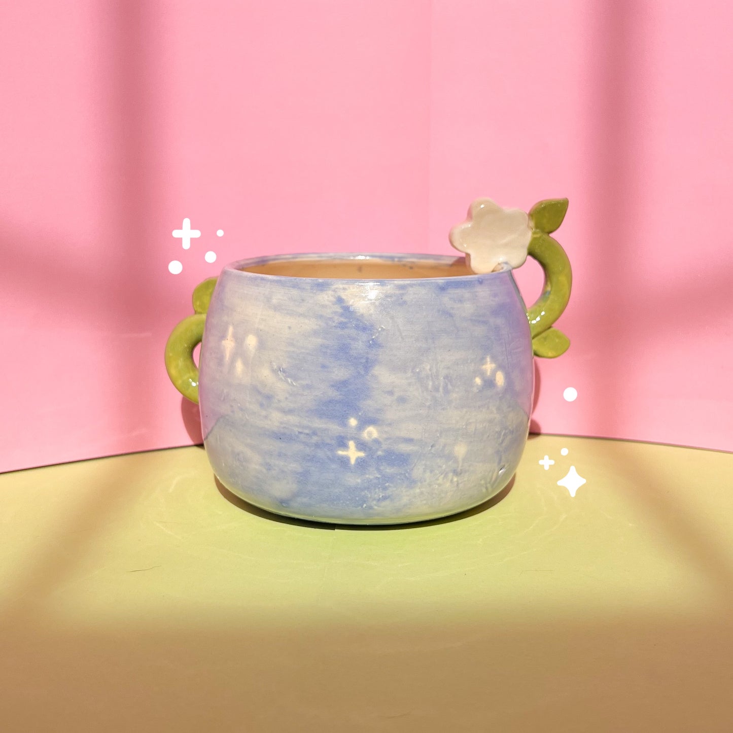 Daisy vase