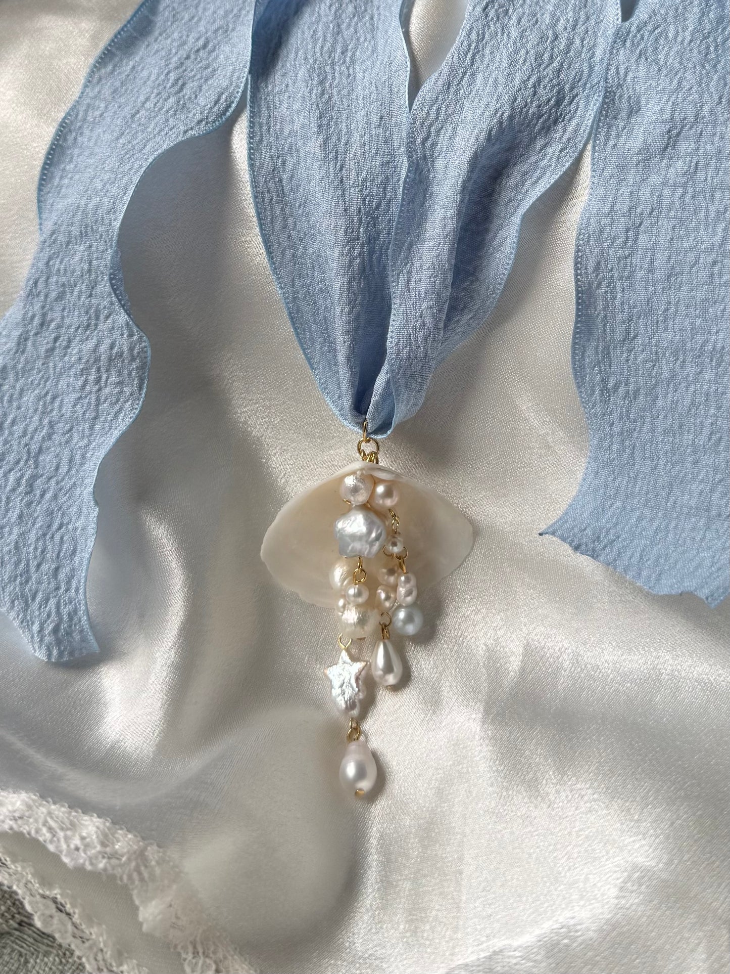 Cascading pearls necklace
