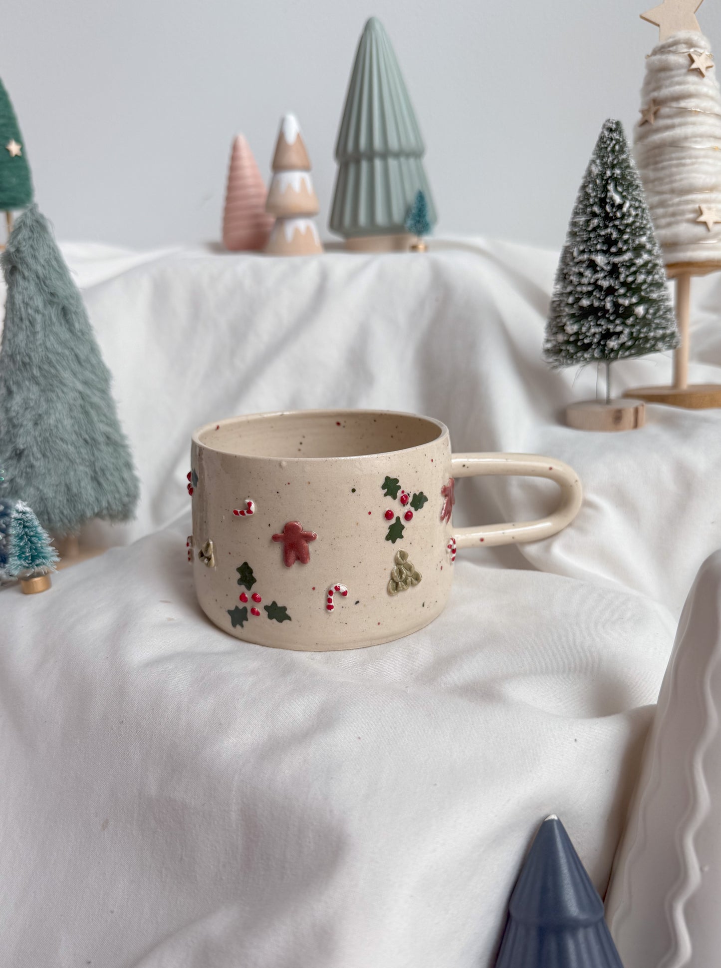 Christmas curios mug