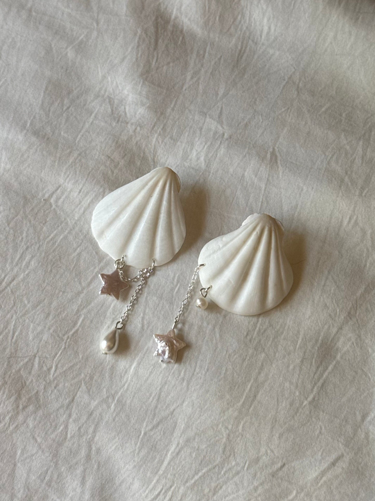 Studded Scallop earrings