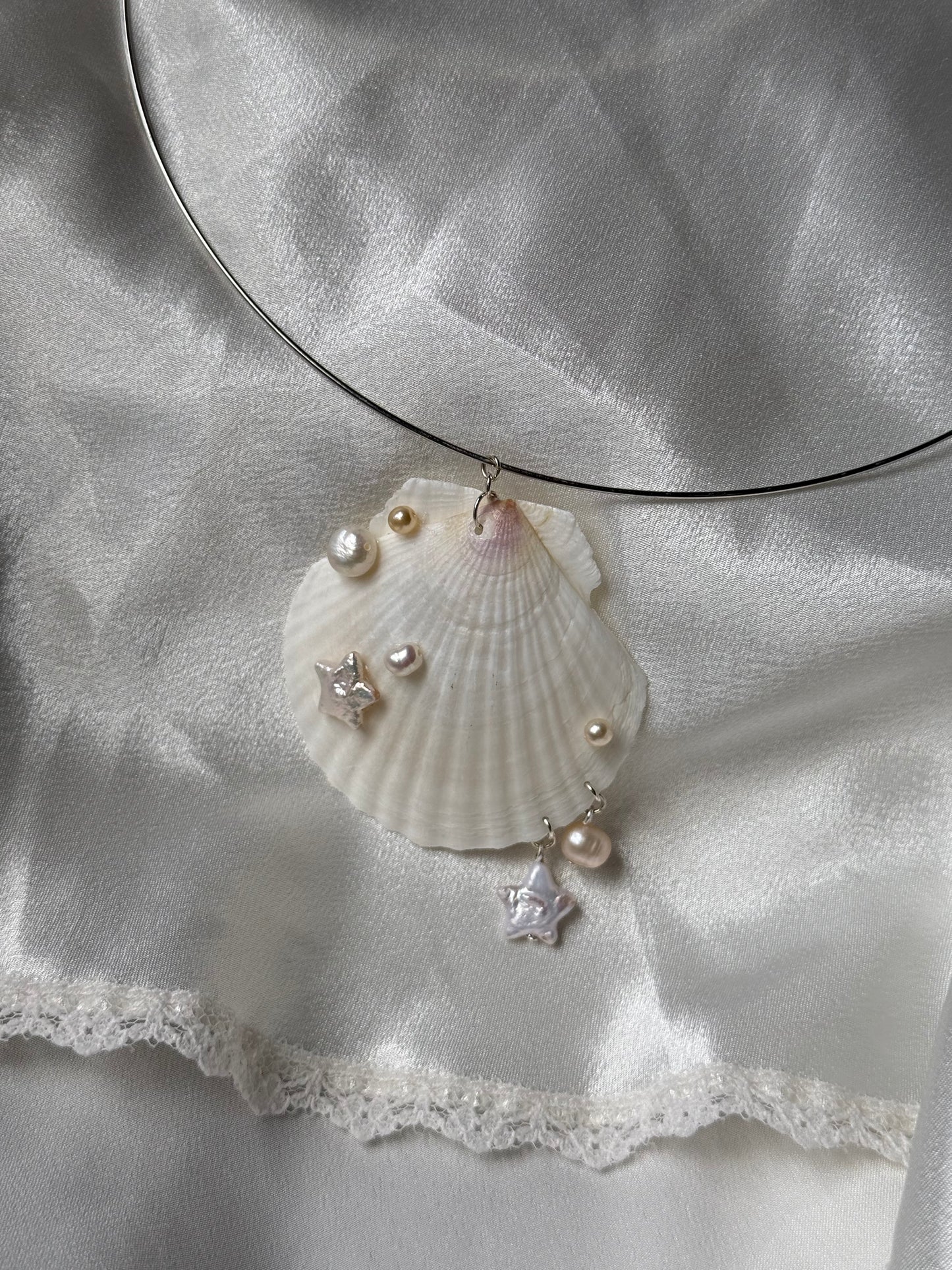 Mother of pearl necklace