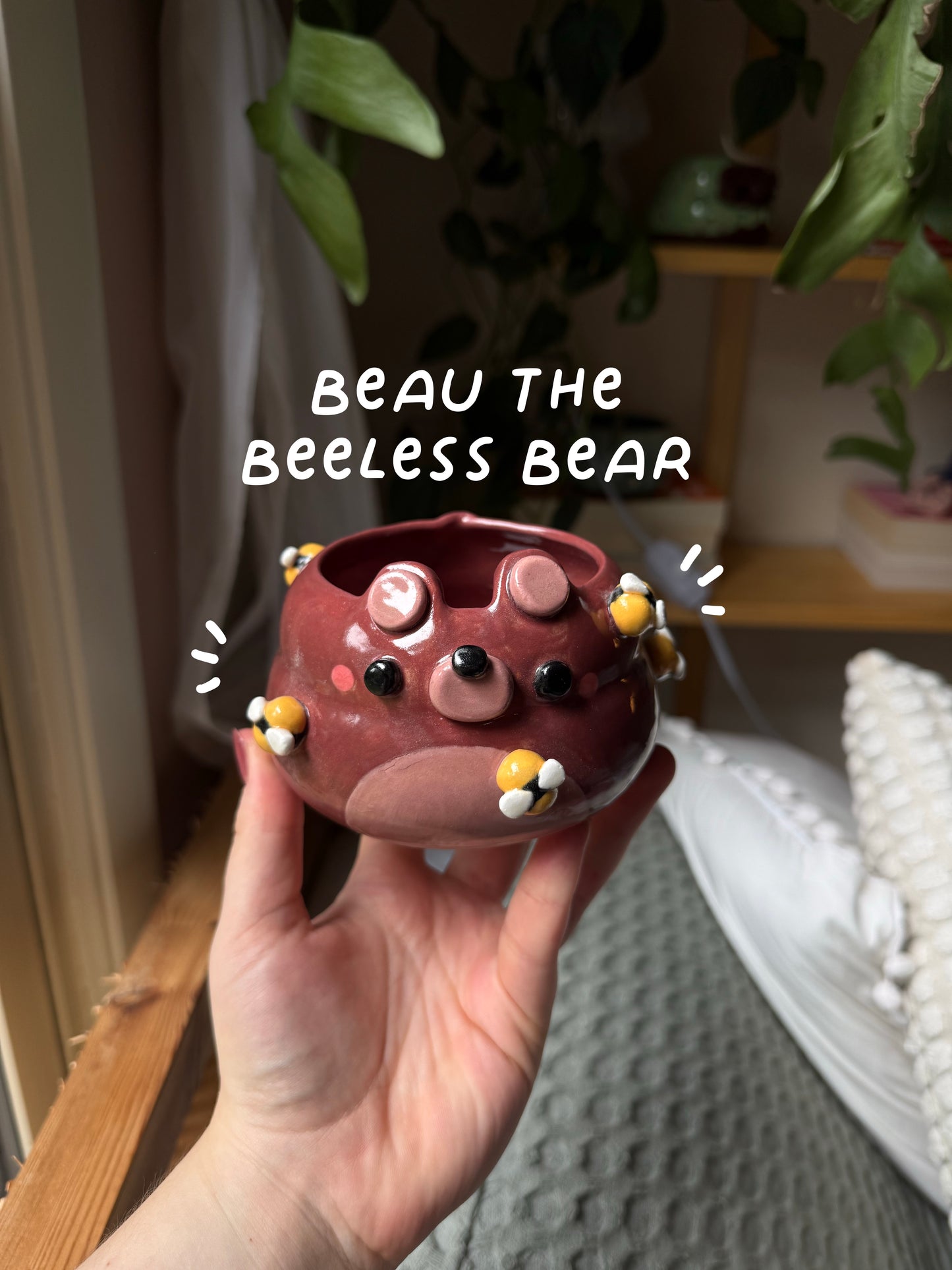 Beau the Beeless bear