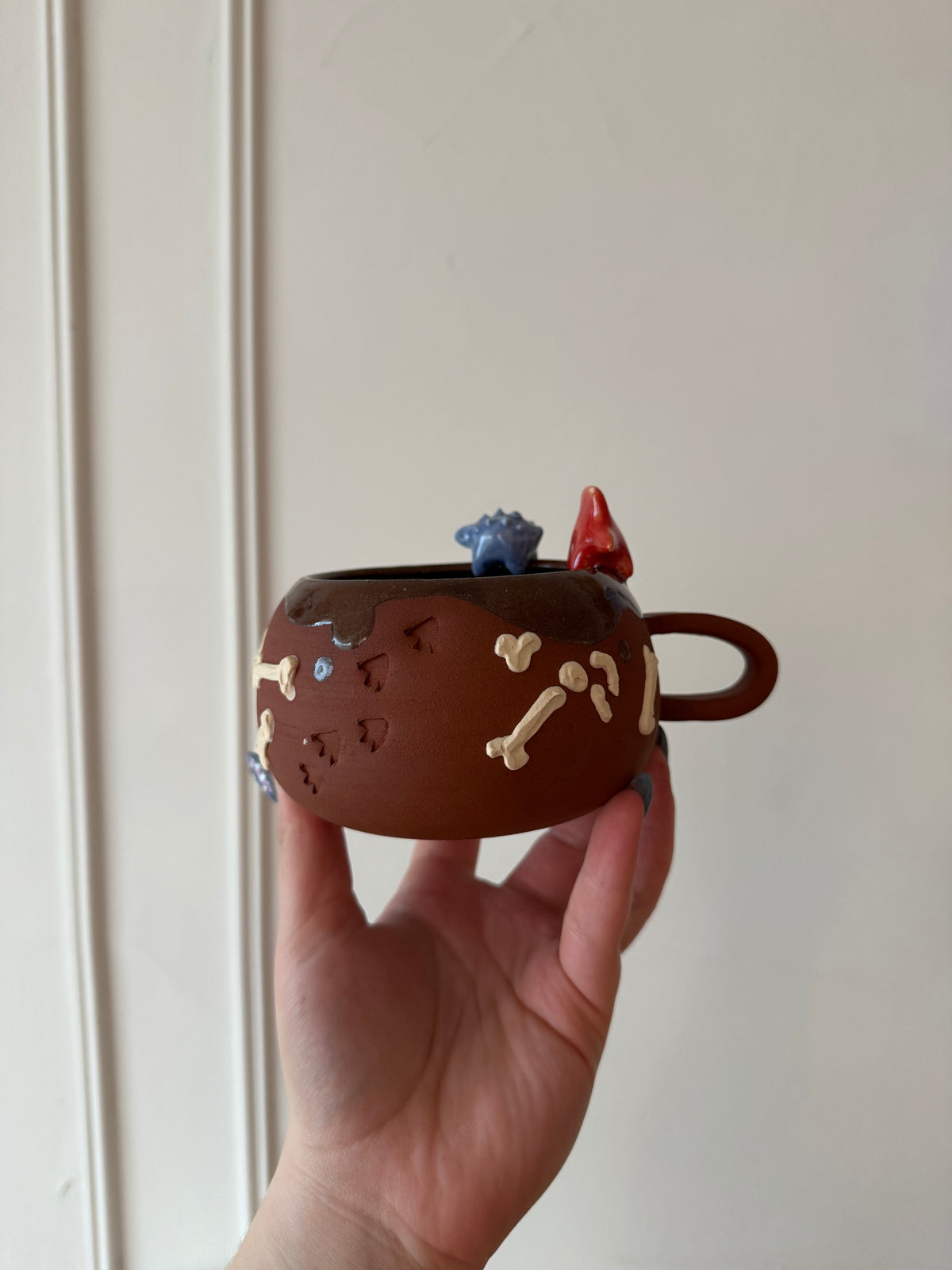 Blue & Red Dino Tracks Mug (seconds)