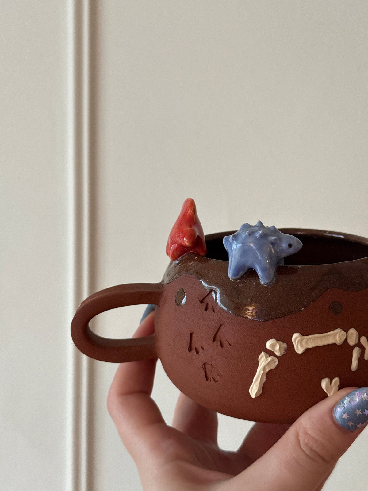 Blue & Red Dino Tracks Mug (seconds)