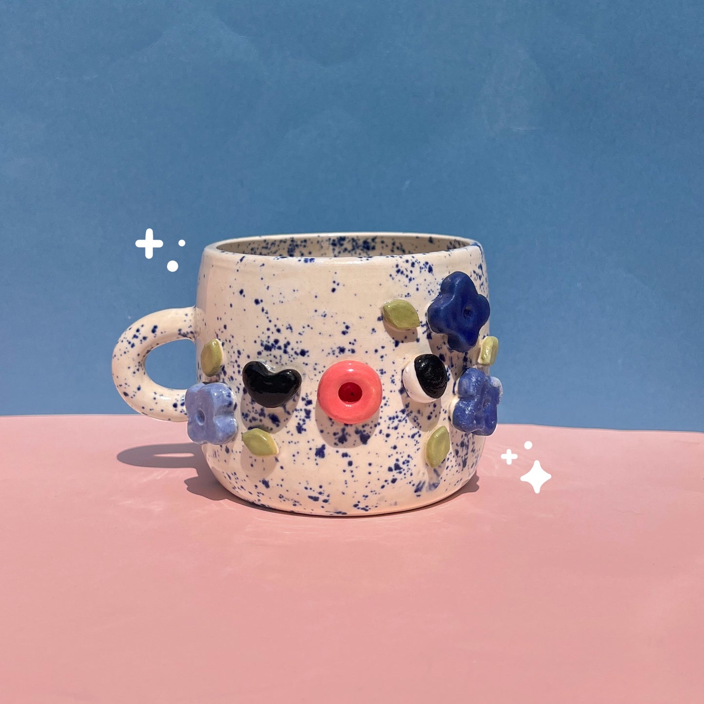 Winky flower mug