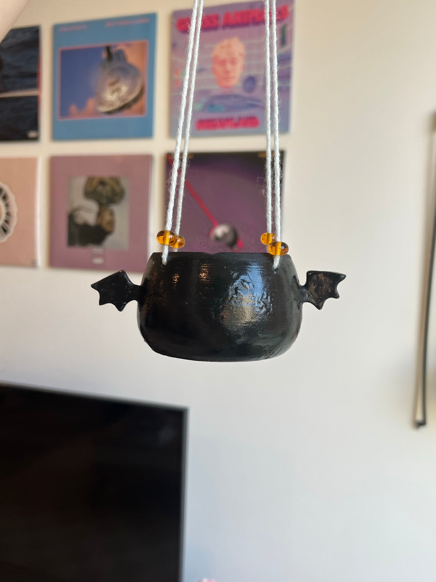 Bat hanging planter