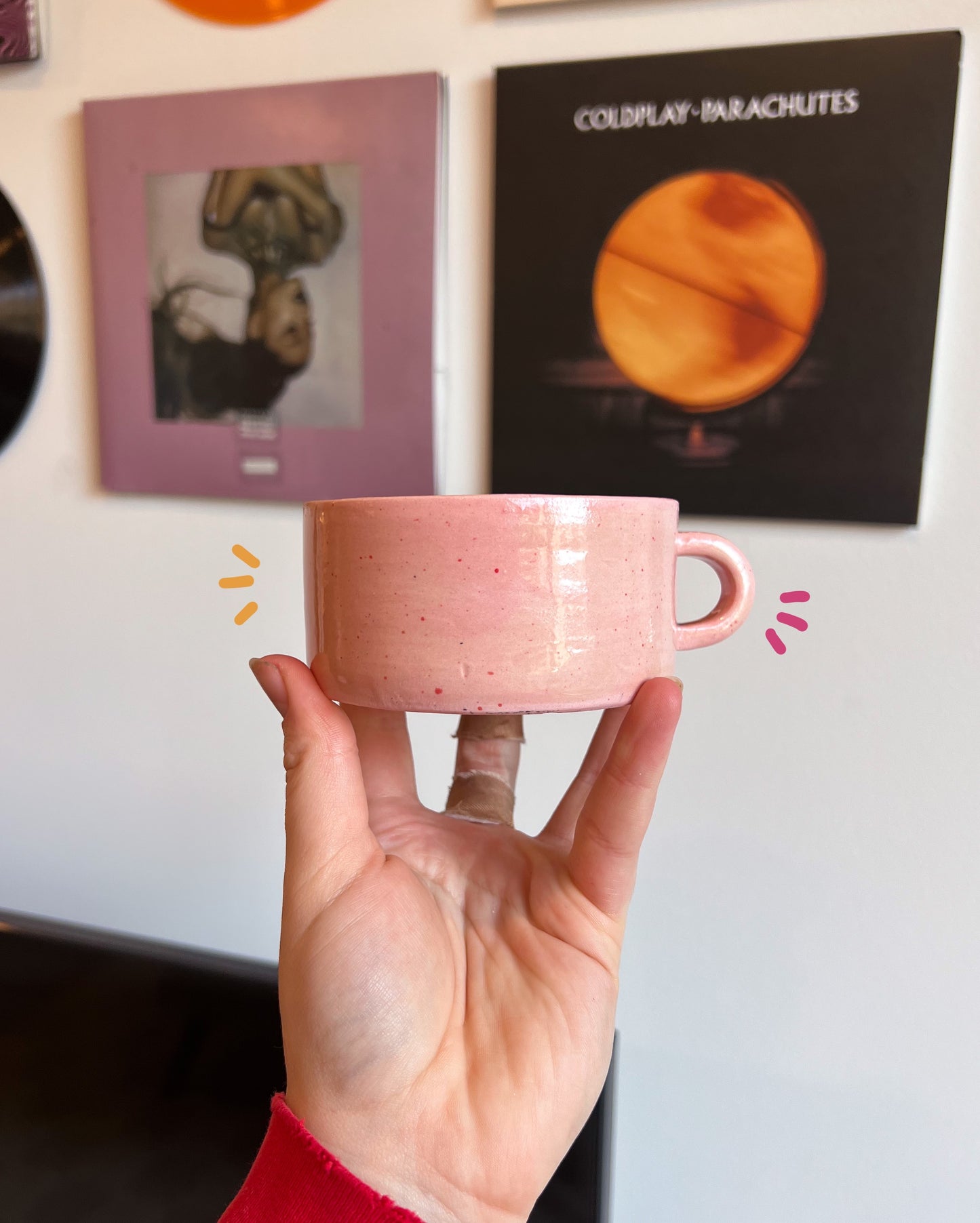 Rosy mushroom mug
