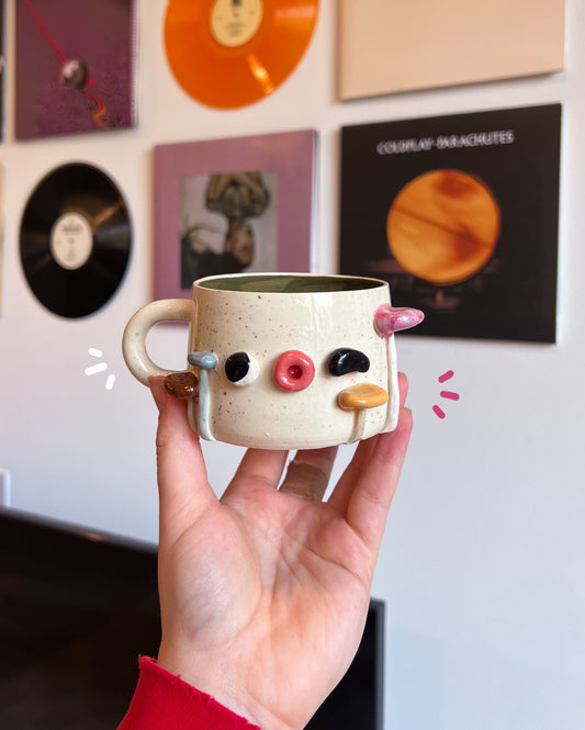 Winky mushroom mug