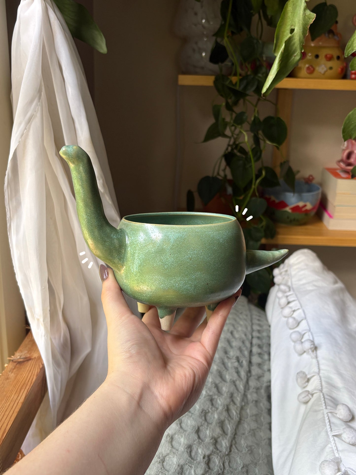 Ivy the Brontosaurus Matcha Bowl
