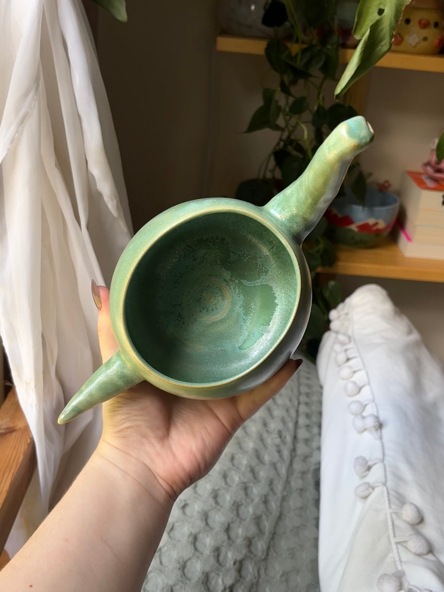 Ivy the Brontosaurus Matcha Bowl