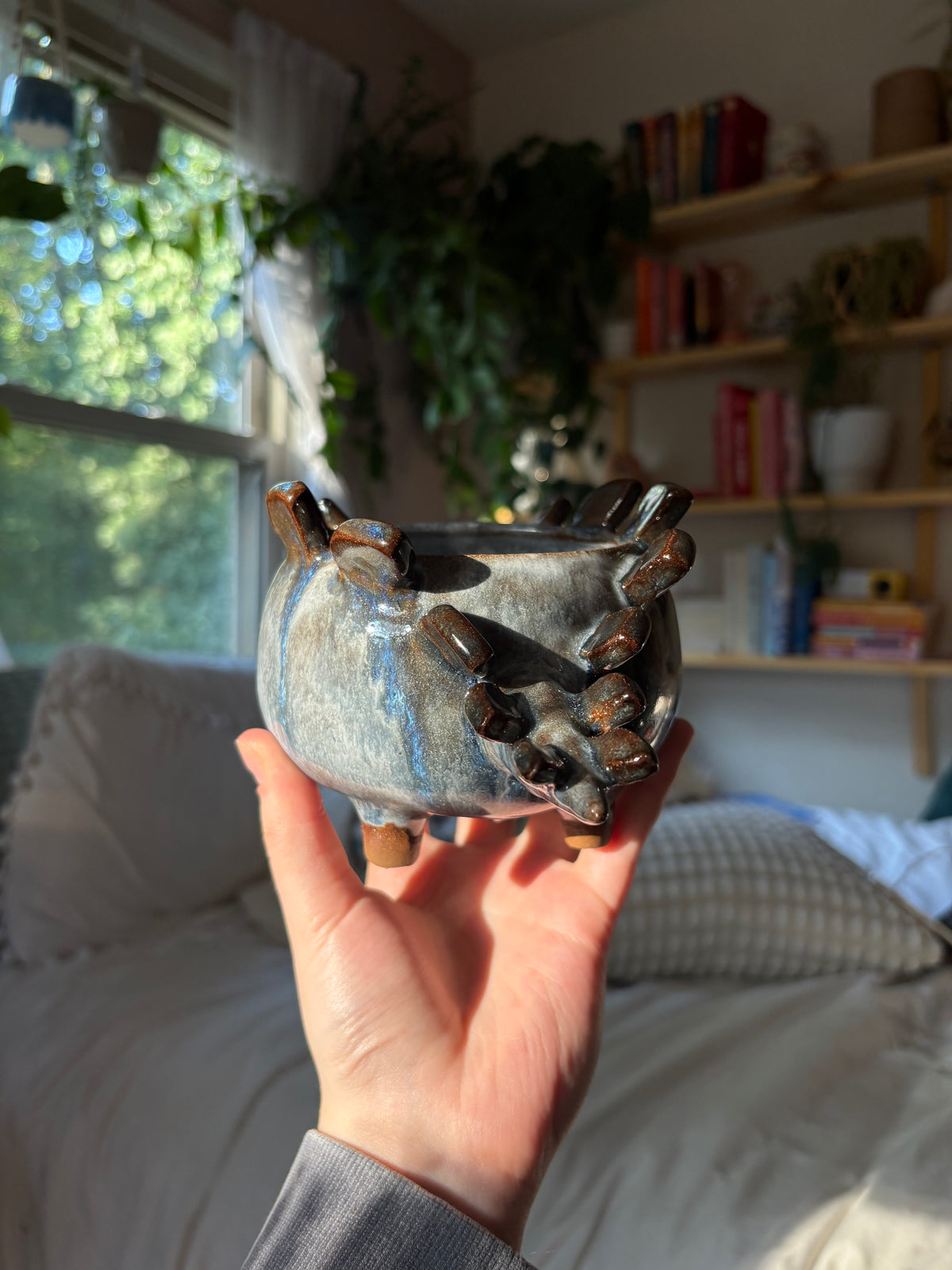 Lumi the Stegosaurus Matcha Bowl