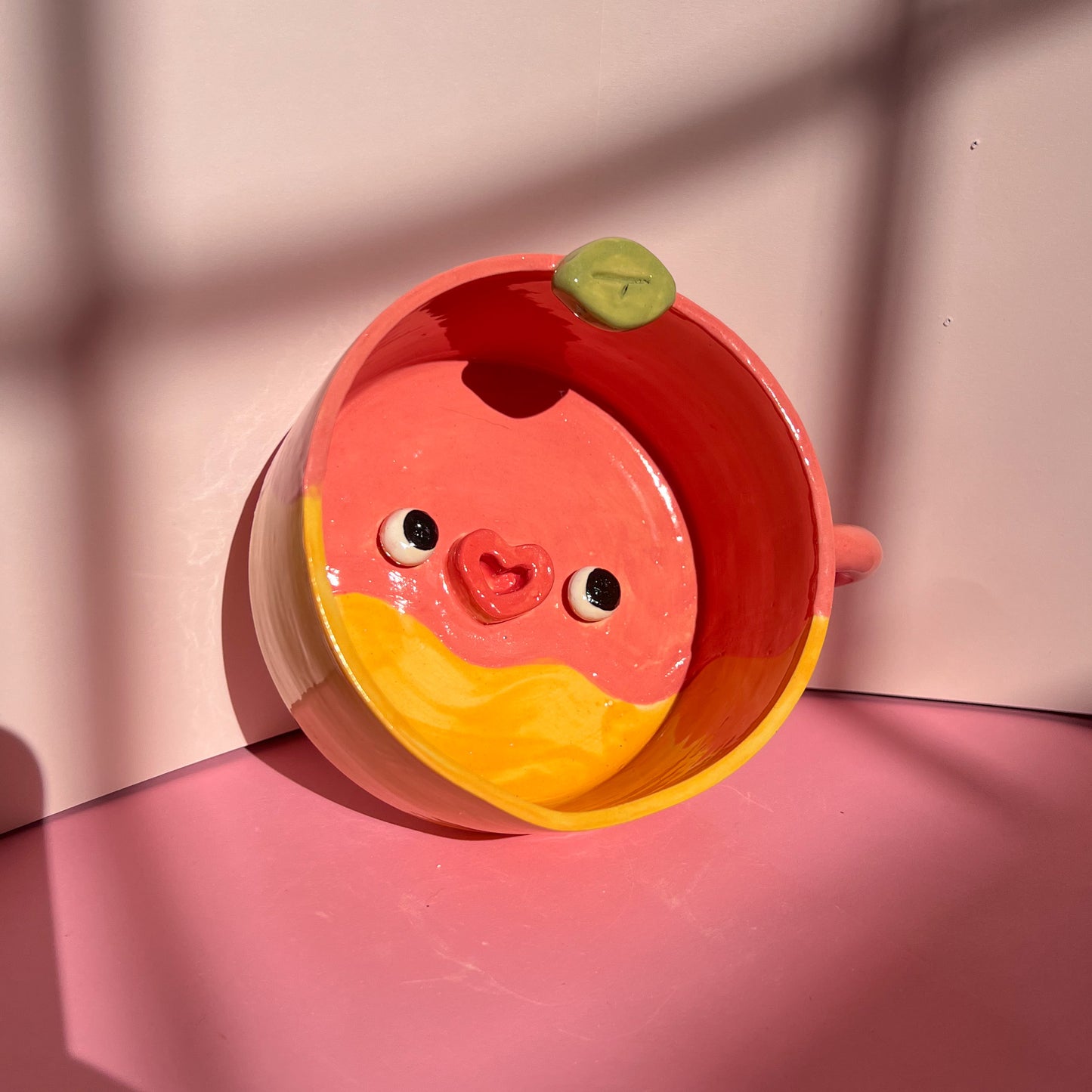 Peach mug