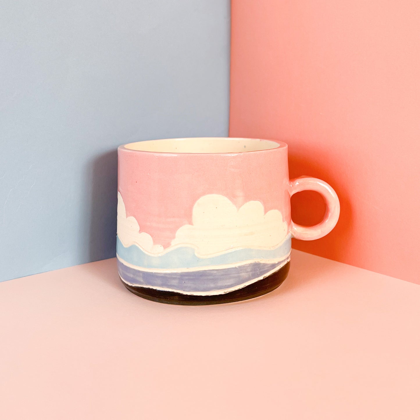 Ocean horizon mug