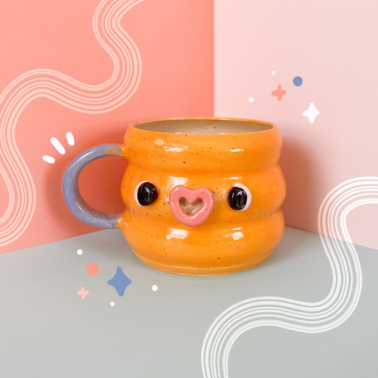 Golden squiggle mug