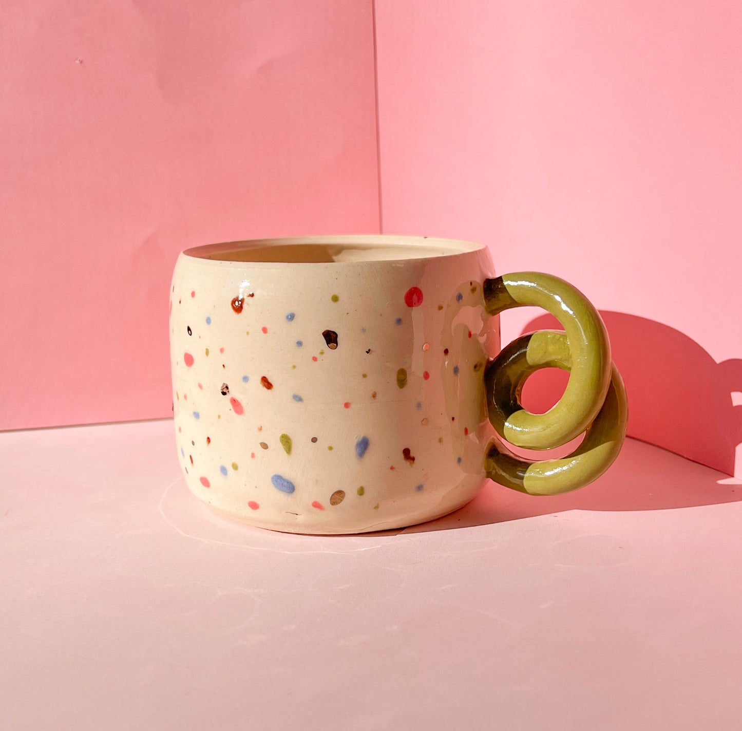Speckle loop mug