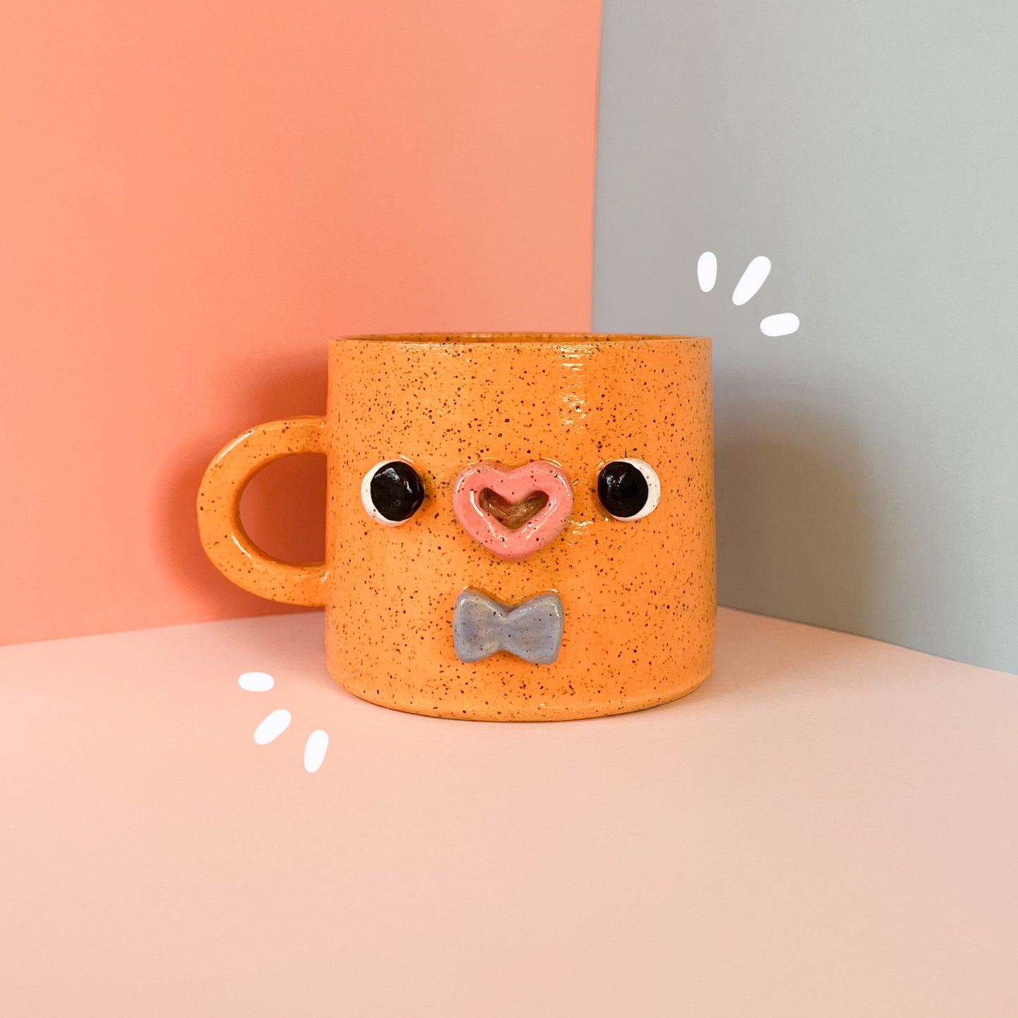 Golden bowtie mug