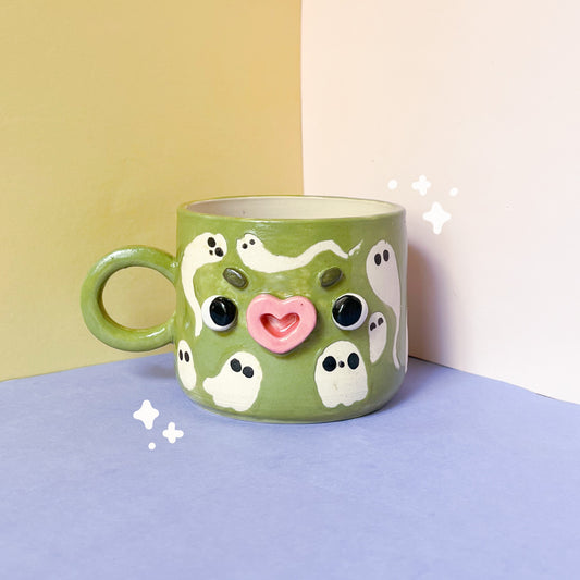 Green ghostie mug