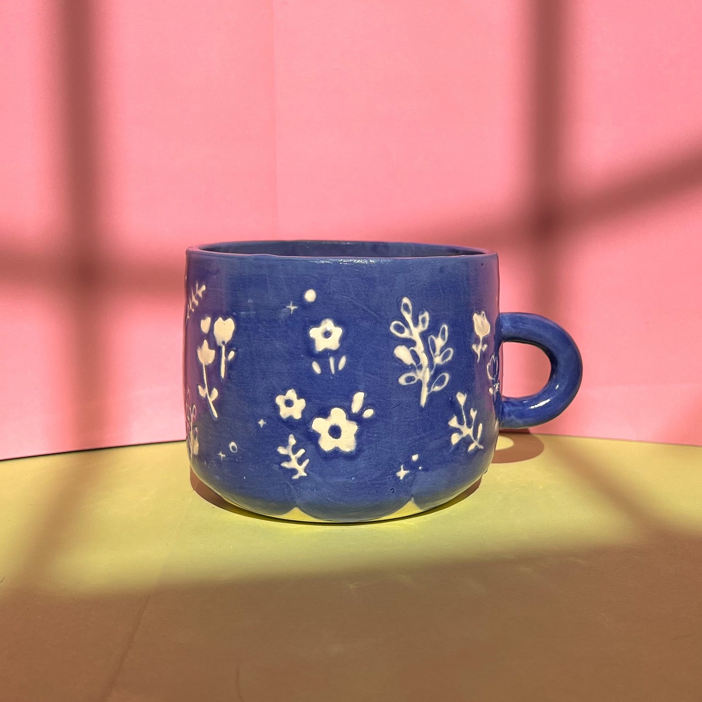 Blue flower mug