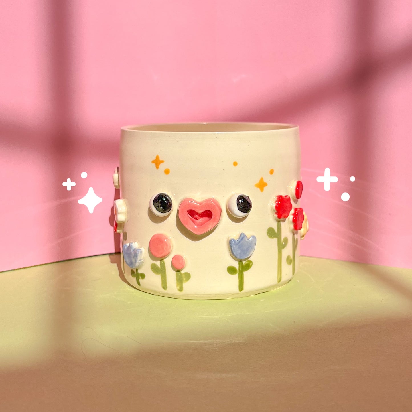 Flower field cup
