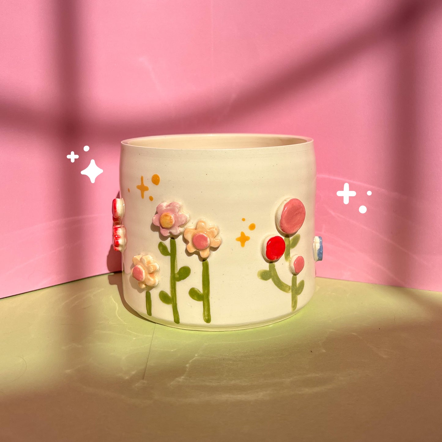Flower field cup